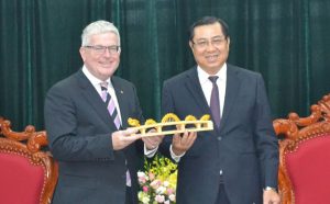 Chủ tịch Đà Nẵng Huỳnh Đức Thơ và Đại sứ Úc tại Việt Nam Craig Chittick