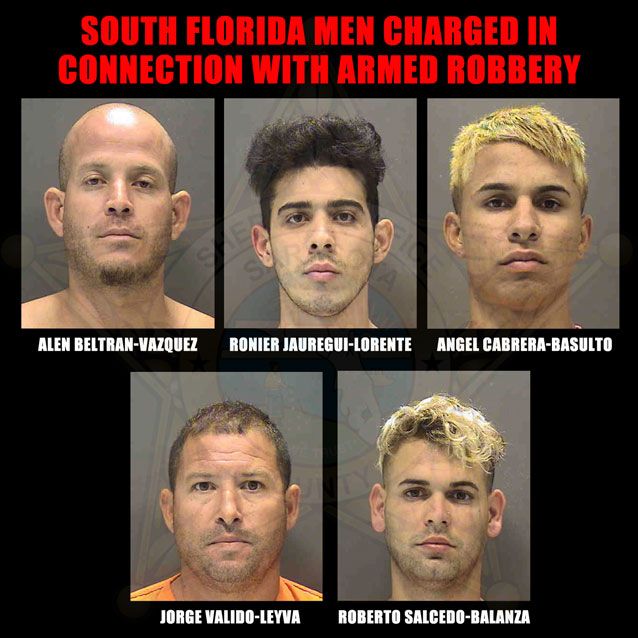 5 kẻ này đã bị bắt ngay sau đó và bị buộc tội cướp có vũ trang.
